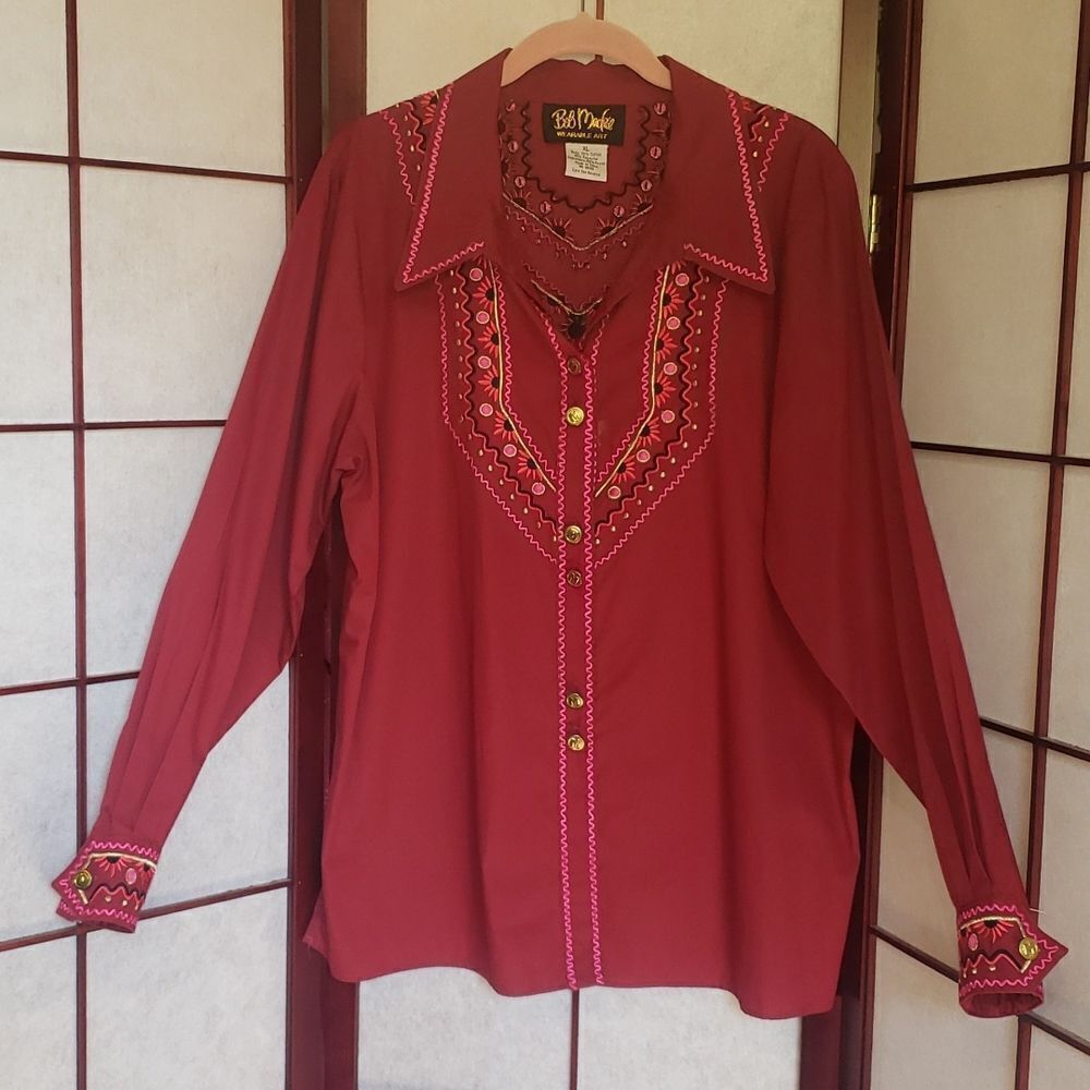 Bob Mackie Wearable Art Embroidery Designed Button Up Top